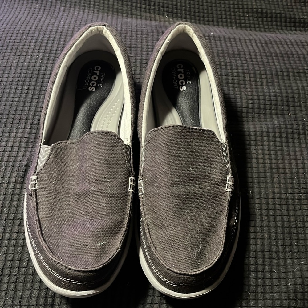 Beautiful triple comfort black Crocs loafer for woman size 9